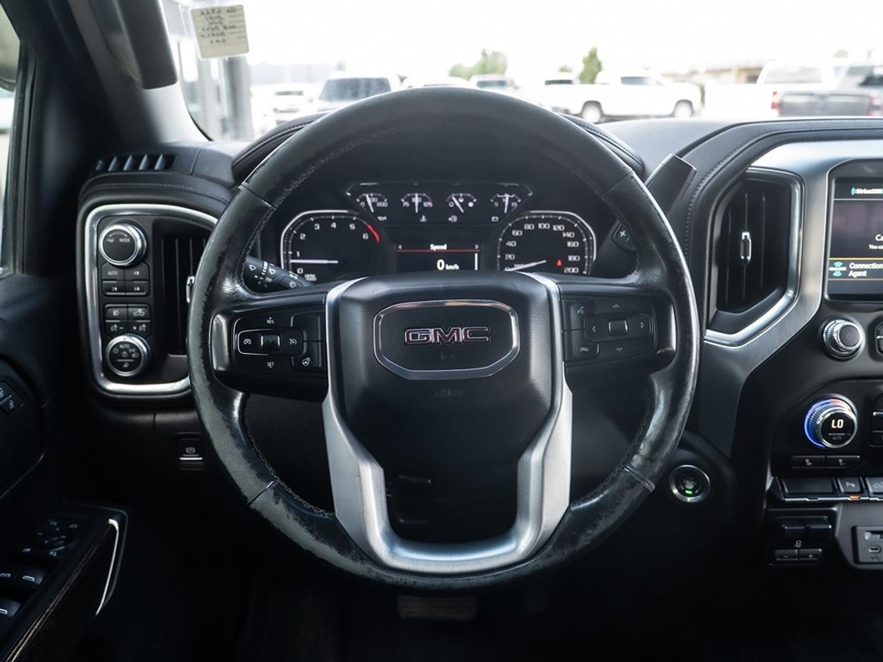 2021 GMC Sierra 2500 4WD Crew Cab Photo31