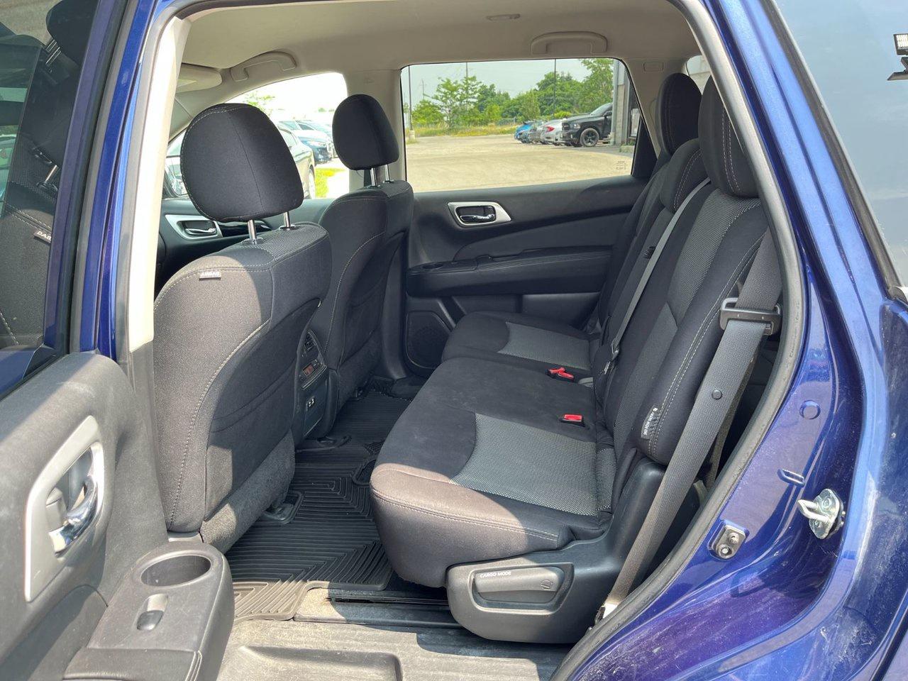 2019 Nissan Pathfinder 4x4 SV Tech Photo