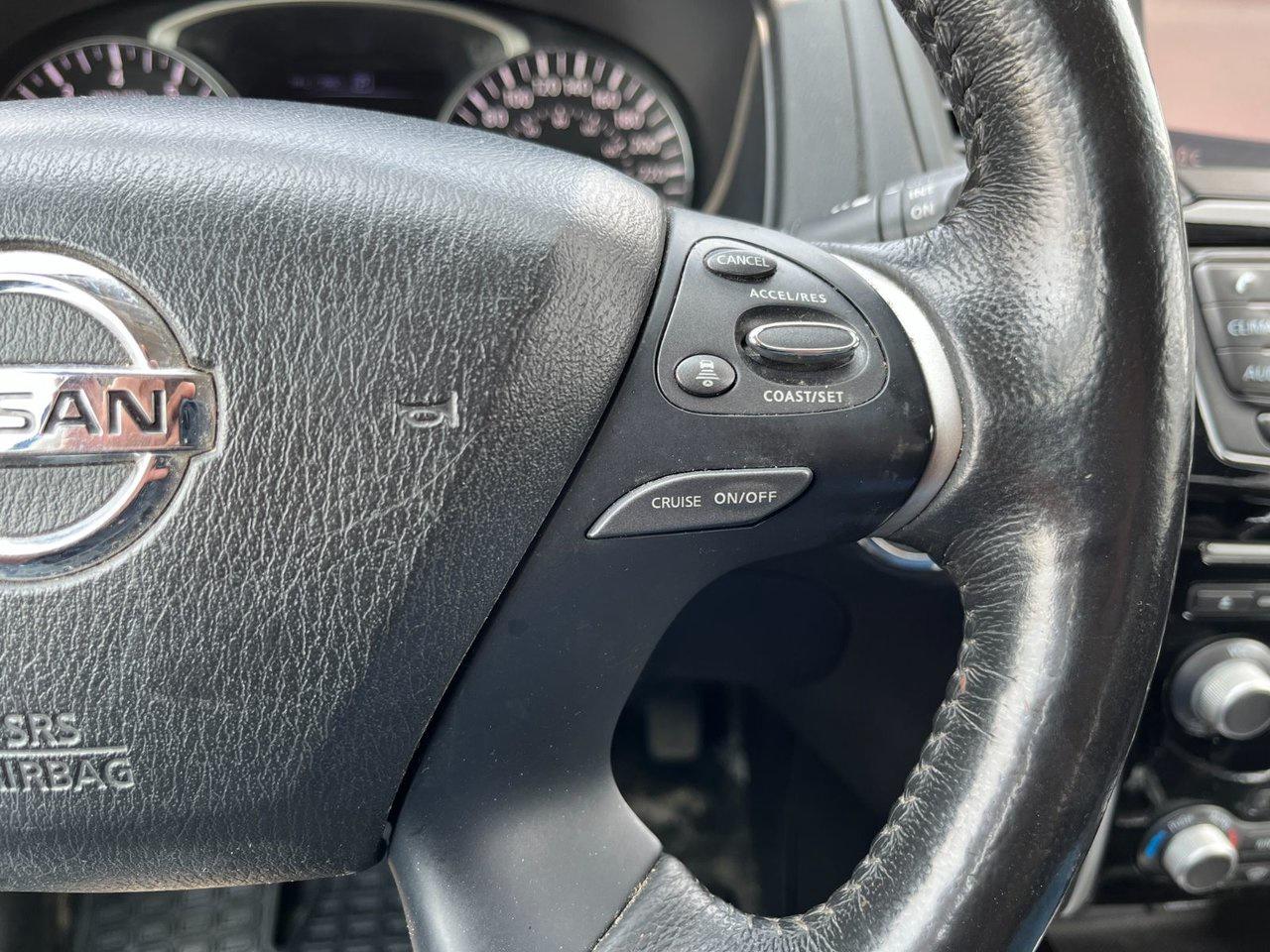 2019 Nissan Pathfinder 4x4 SV Tech Photo