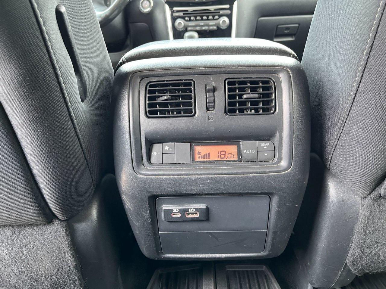 2019 Nissan Pathfinder 4x4 SV Tech Photo