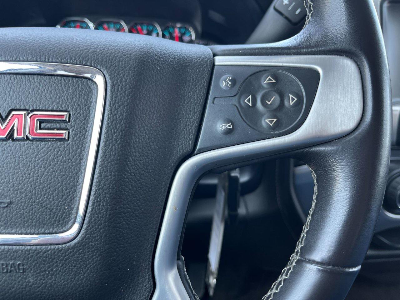 2018 GMC Sierra 1500 4WD Crew Cab 143.5'' WB SLE Photo