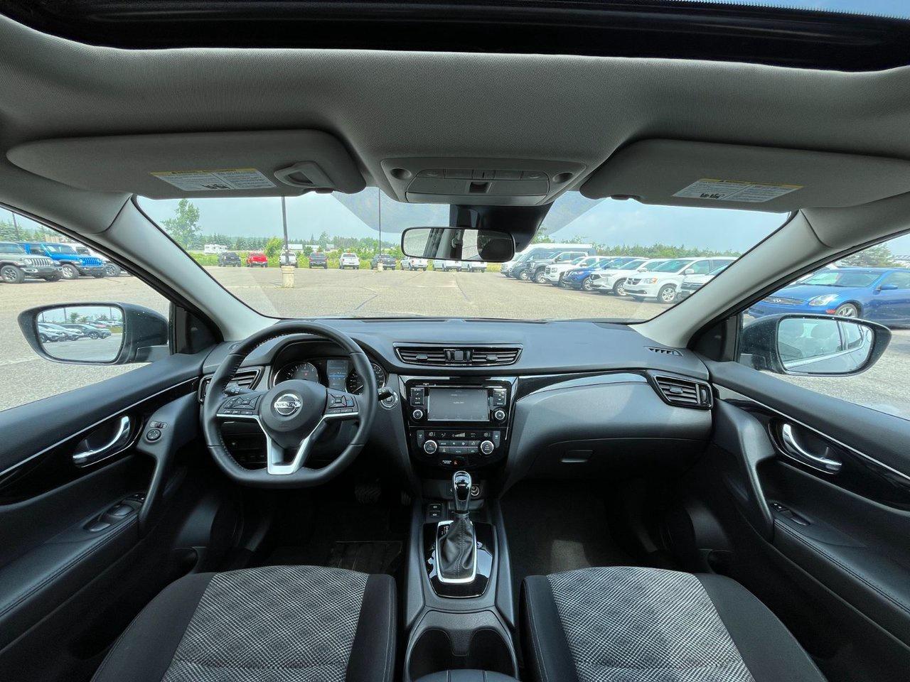 2023 Nissan Qashqai AWD SV CVT Photo