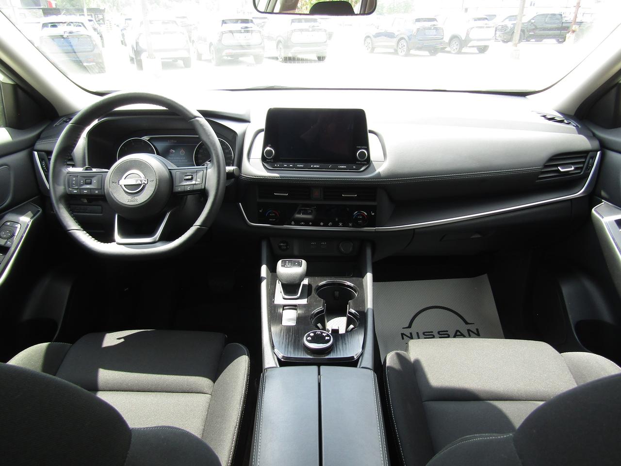 2024 Nissan Rogue S Photo