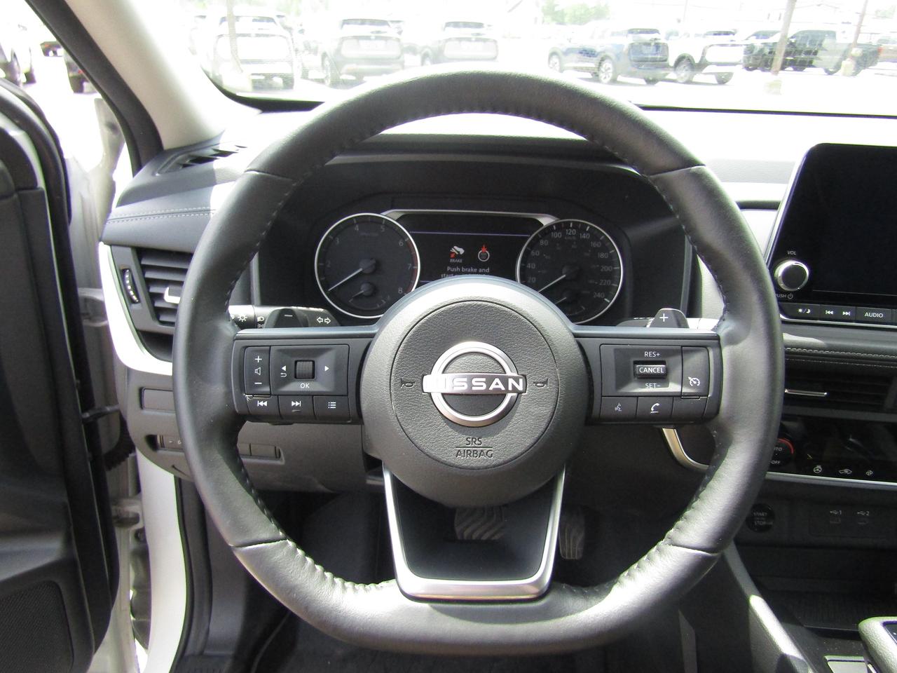 2024 Nissan Rogue S Photo