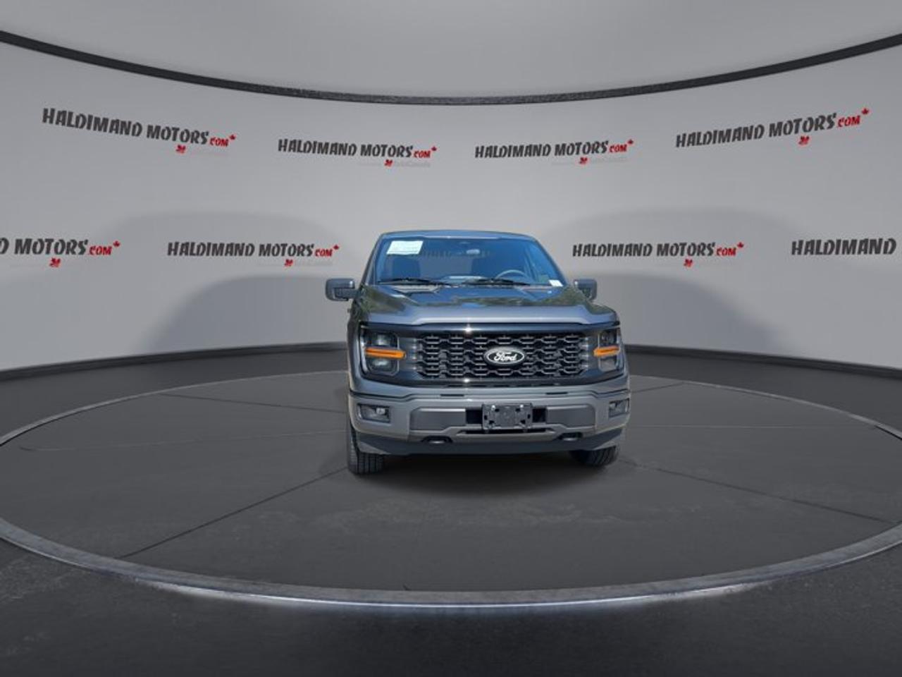 2024 Ford F-150 STX SuperCrew 5.5' Box 4WD | No Accidents Photo2