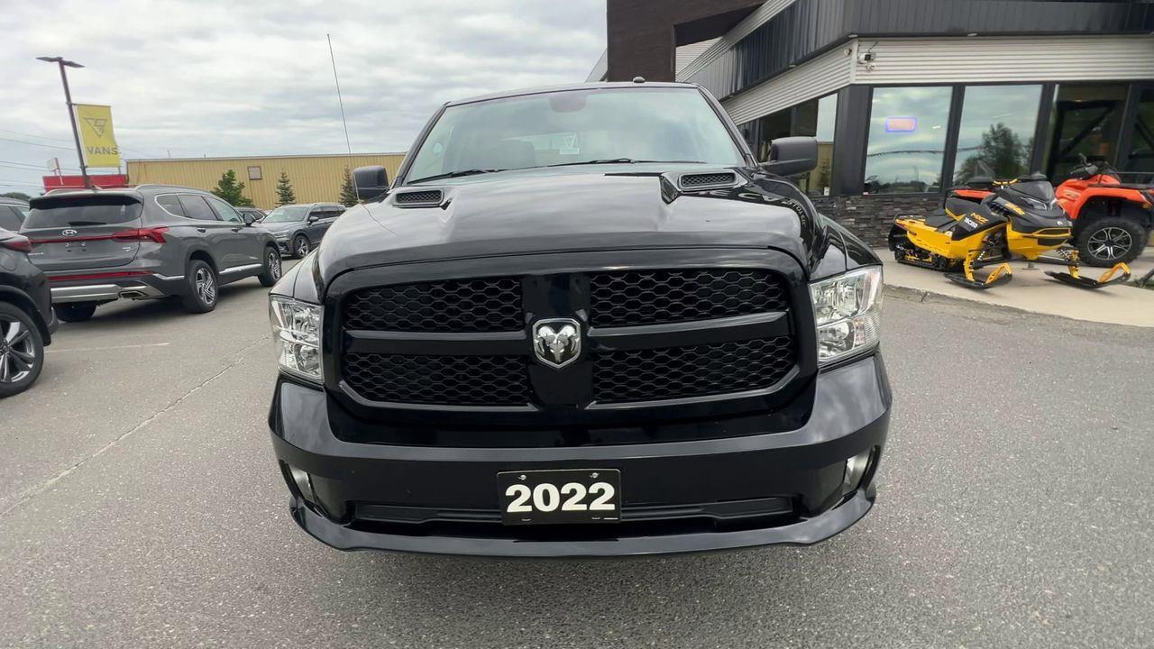 2022 RAM 1500 Classic Tradesman 4X4, HEATED SEATS, BACK UP CAM, CRUISE CONTROL, BLUETOOTH, CRUISE CONTROL!! Photo