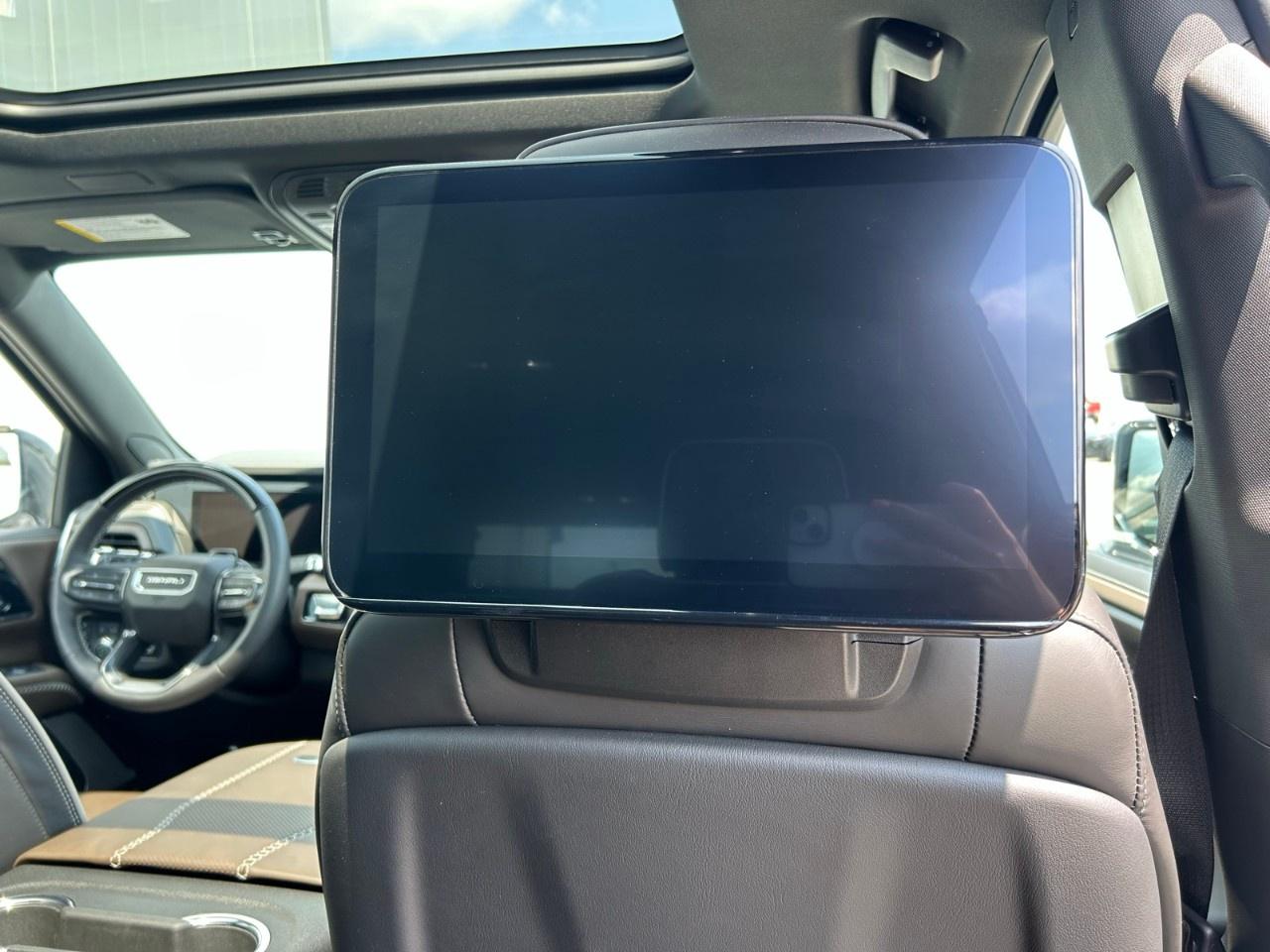2026 GMC Yukon XL 4WD 4DR DENALI ULTIMATE Photo