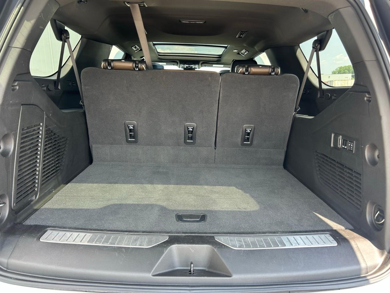 2026 GMC Yukon XL 4WD 4DR DENALI ULTIMATE Photo