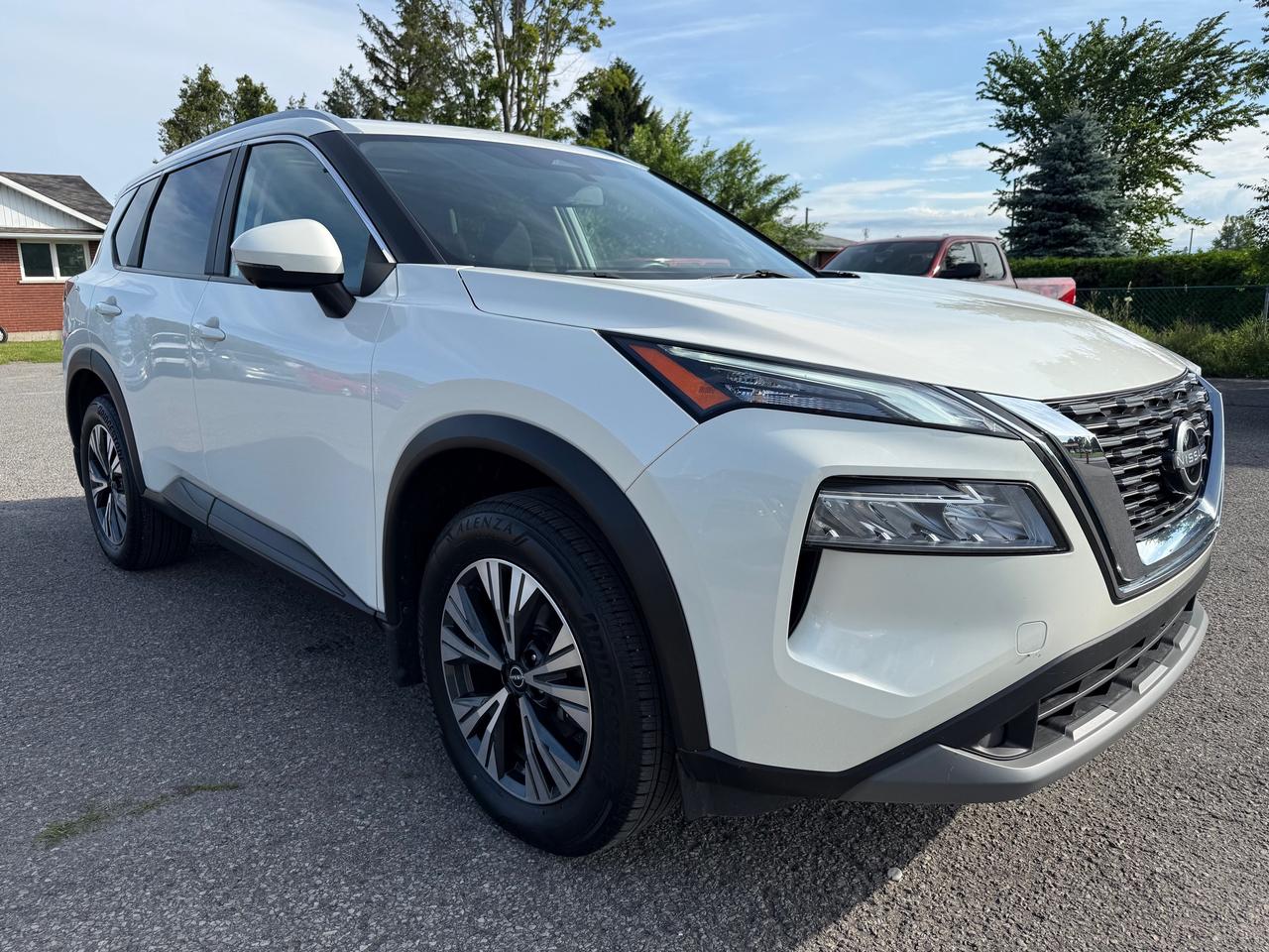 2023 Nissan Rogue SV Moonroof Sunroof! AutoStart! CarPlay! Photo