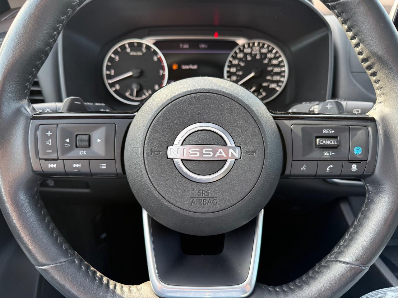 2023 Nissan Rogue SV Moonroof Sunroof! AutoStart! CarPlay! Photo