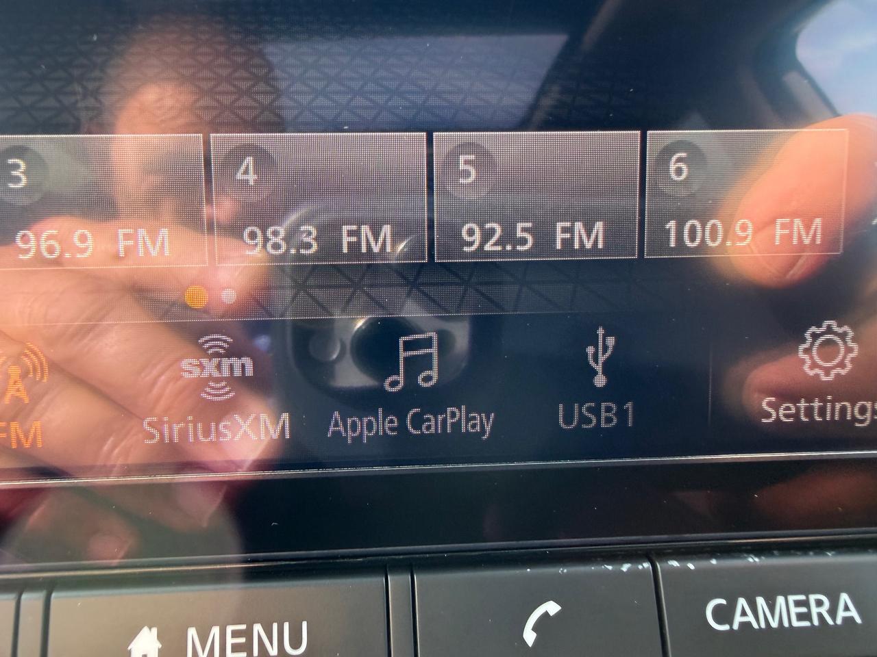 2023 Nissan Rogue SV Moonroof Sunroof! AutoStart! CarPlay! Photo
