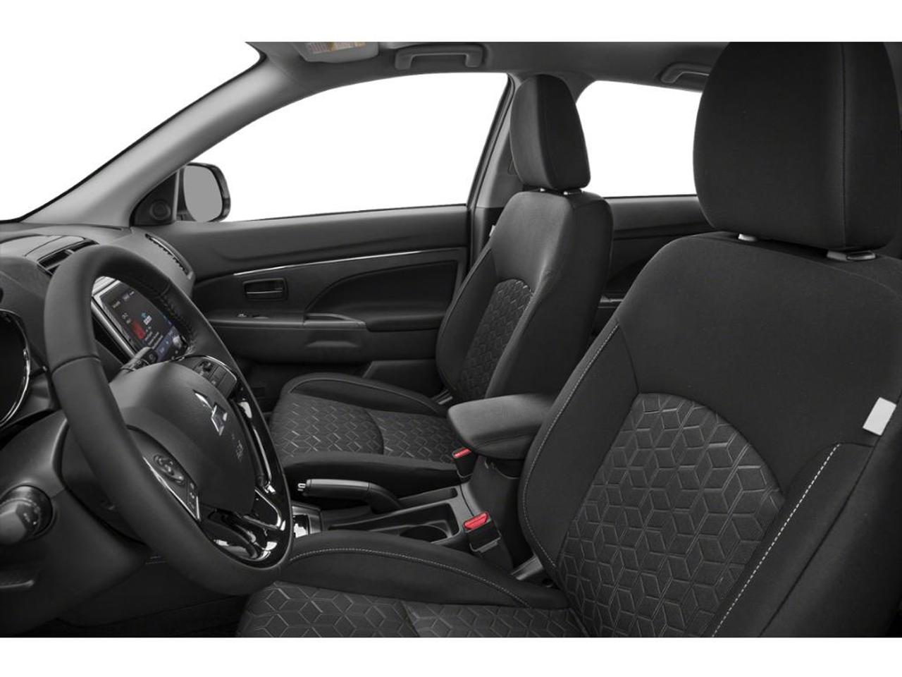 2026 Mitsubishi RVR ES Photo