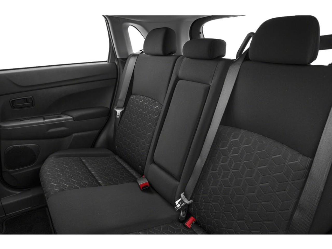 2026 Mitsubishi RVR ES Photo
