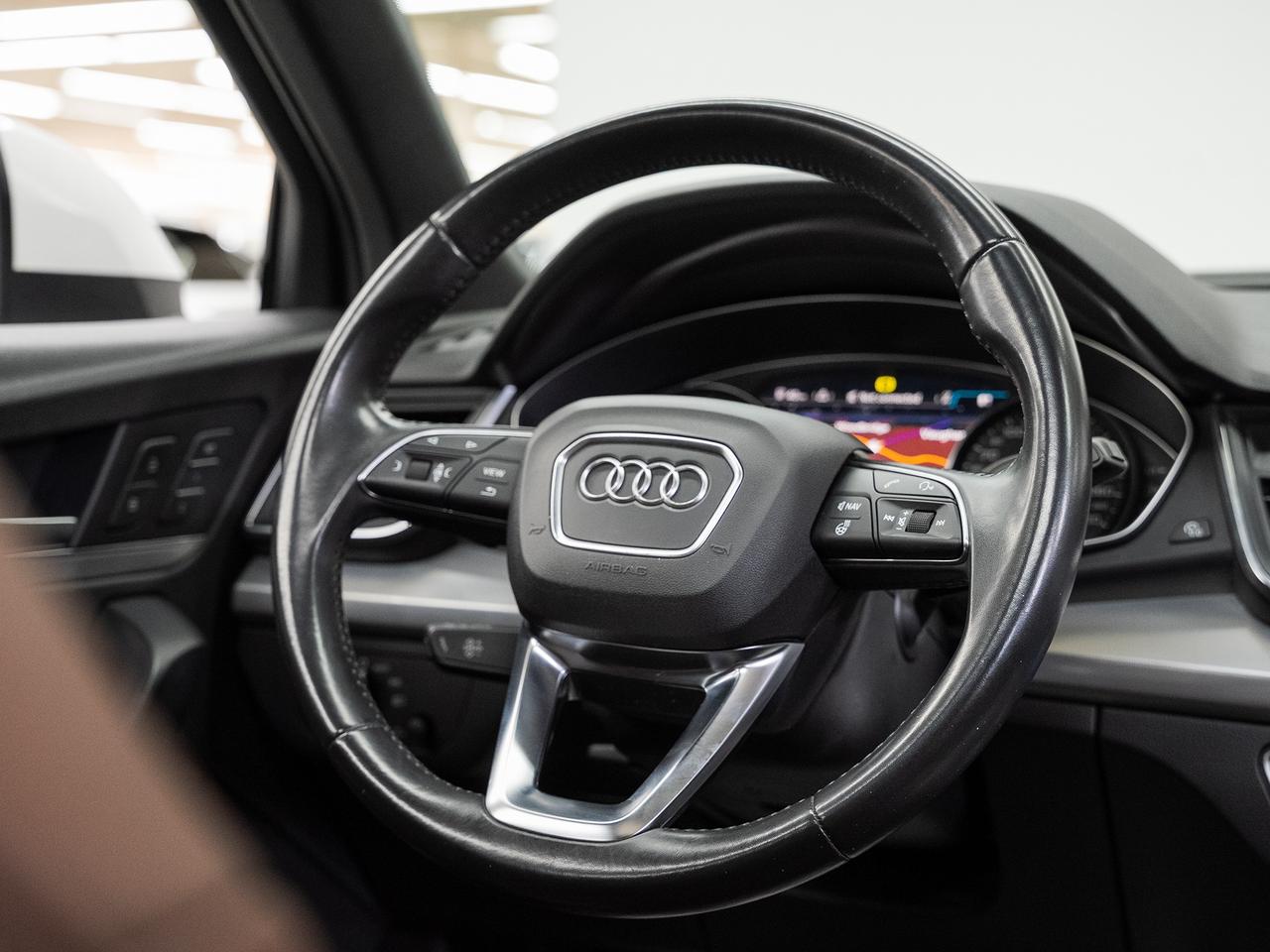 2019 Audi Q5 PROGRESSIV AWD | Nav | Leather | Panoroof | BSM