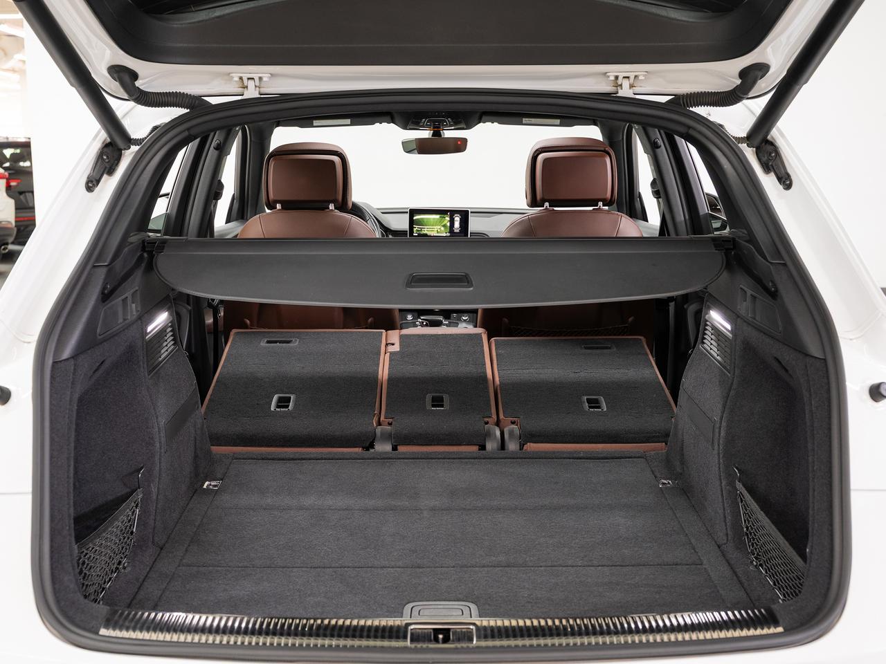 2019 Audi Q5 PROGRESSIV AWD | Nav | Leather | Panoroof | BSM