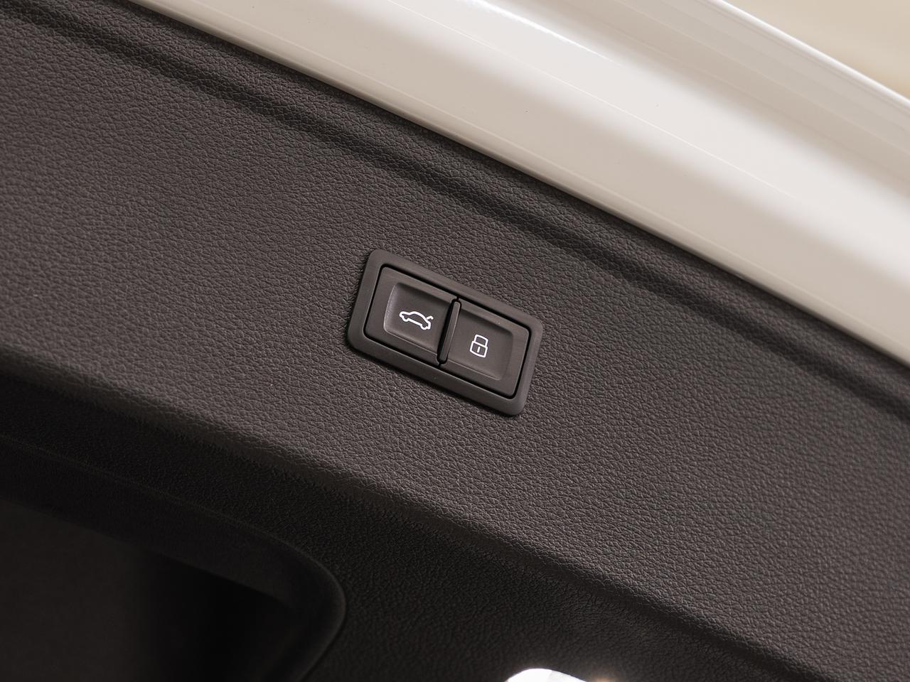 2019 Audi Q5 PROGRESSIV AWD | Nav | Leather | Panoroof | BSM