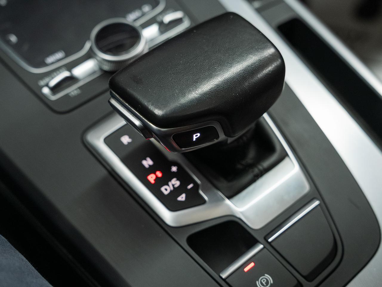 2019 Audi Q5 PROGRESSIV AWD | Nav | Leather | Panoroof | BSM