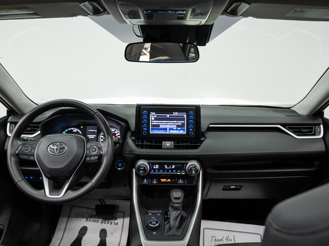 2022 Toyota RAV4 HYBRID XLE AWD | Sunroof | Heated Seats | CarPlay