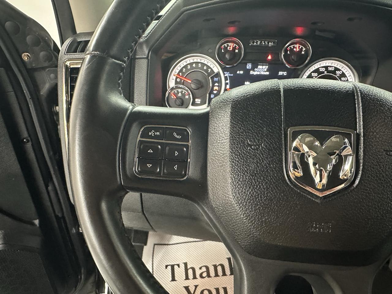 2018 RAM 1500 SPORT Photo14