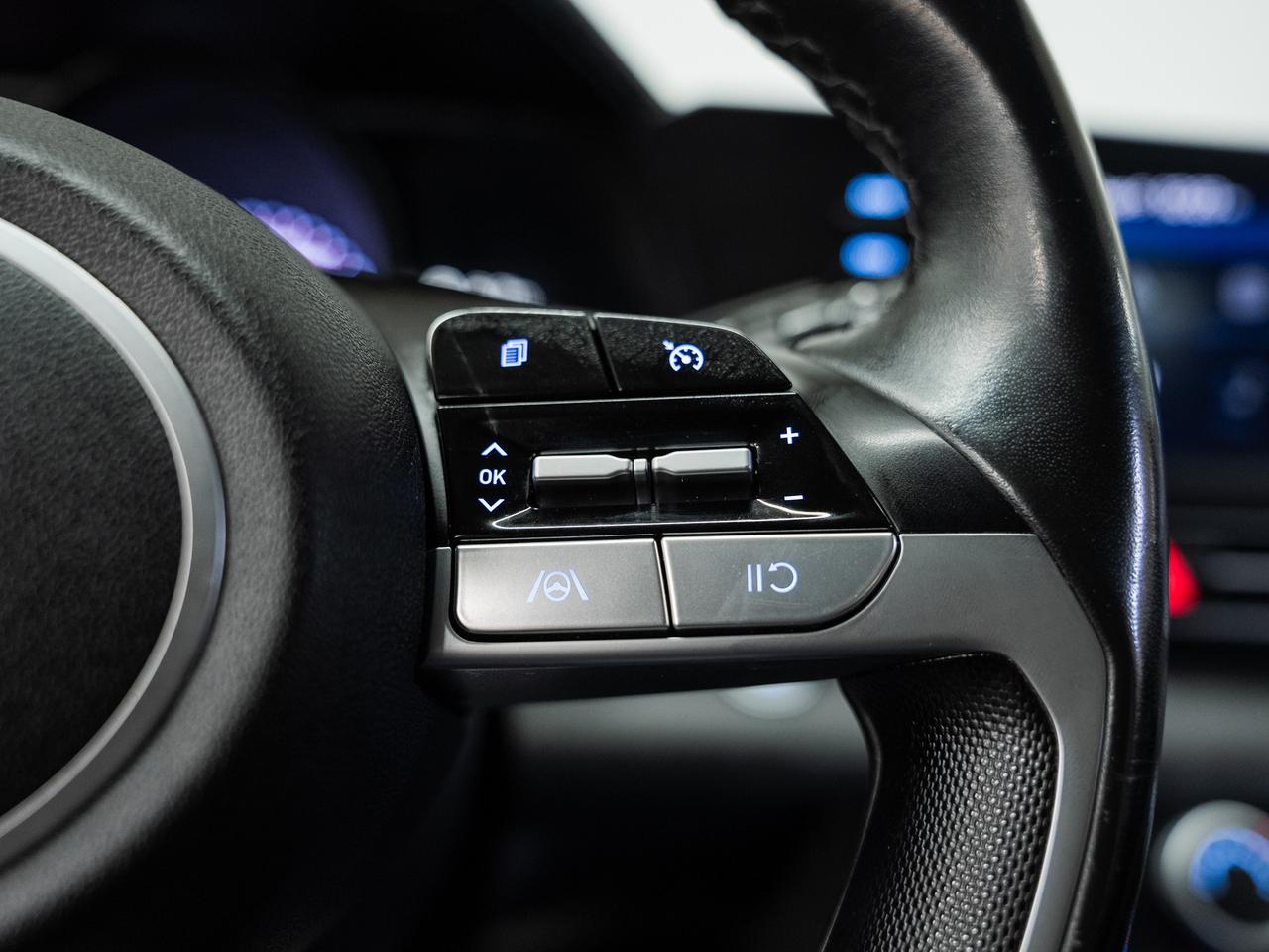 2021 Hyundai Elantra PREFERRED | Heated Seats | LaneDep | BSM | CarPlay