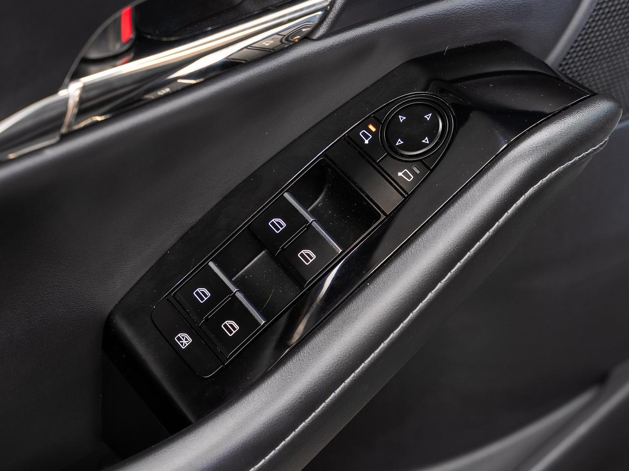 2022 Mazda CX-30 GS AWD | Sunroof | Leather | BSM | ACC | CarPlay Photo