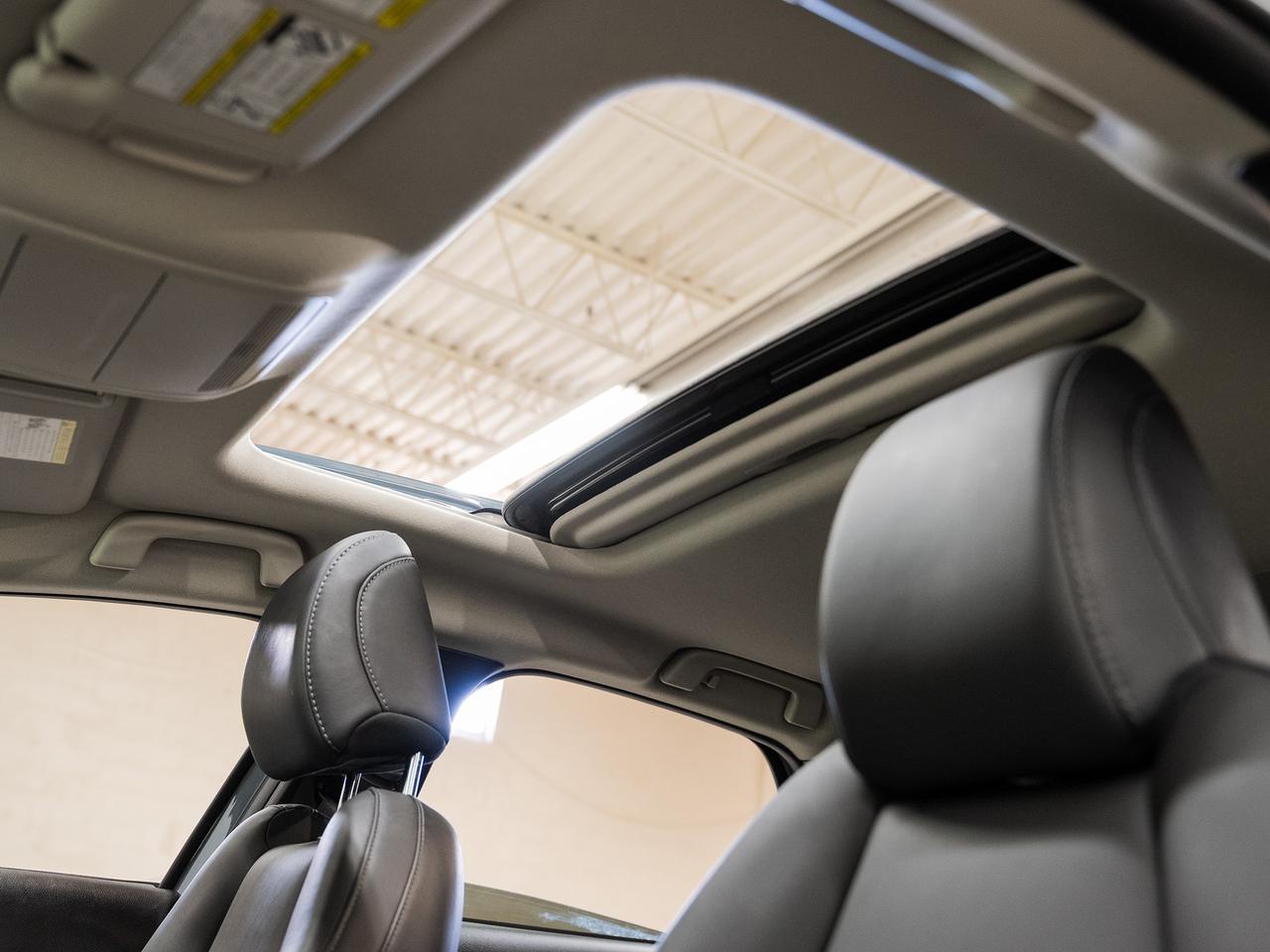 2022 Mazda CX-30 GS AWD | Sunroof | Leather | BSM | ACC | CarPlay Photo