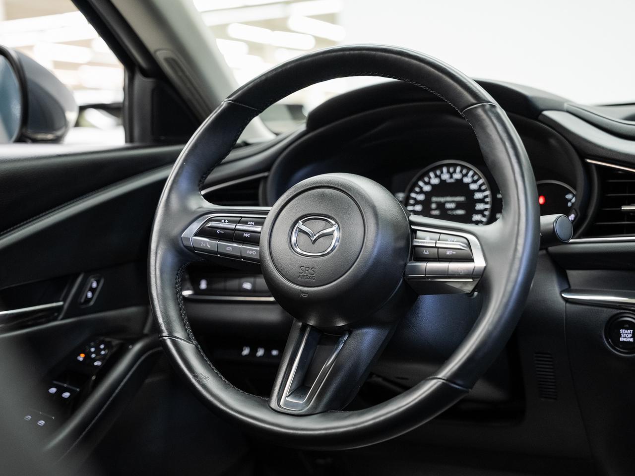 2022 Mazda CX-30 GS AWD | Sunroof | Leather | BSM | ACC | CarPlay Photo