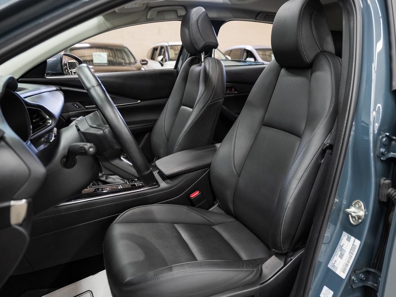 2022 Mazda CX-30 GS AWD | Sunroof | Leather | BSM | ACC | CarPlay Photo