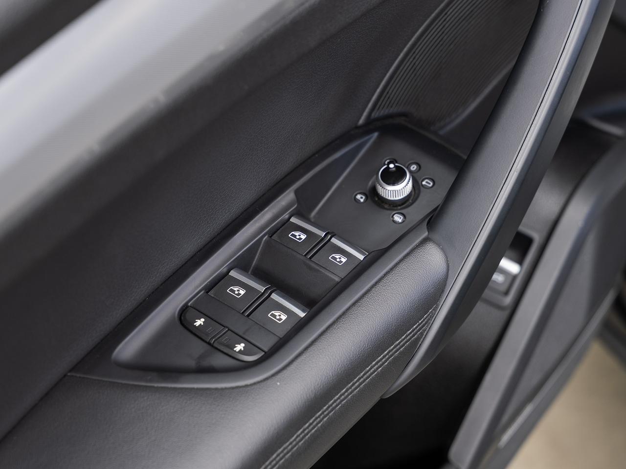 2020 Audi Q5 TECHNIK 55 PHEV AWD | Nav | Panoroof | CarPlay