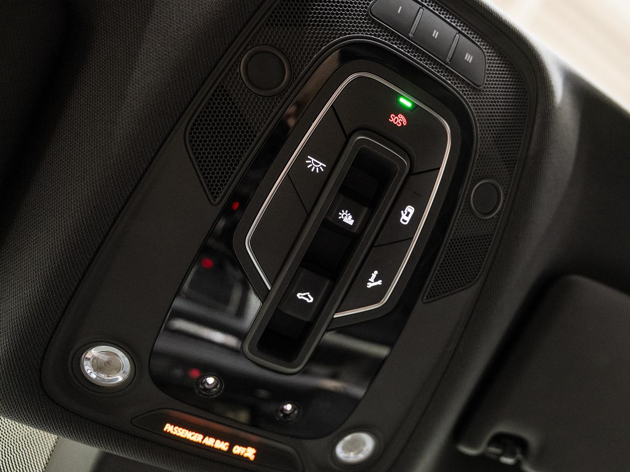 2020 Audi Q5 TECHNIK 55 PHEV AWD | Nav | Panoroof | CarPlay