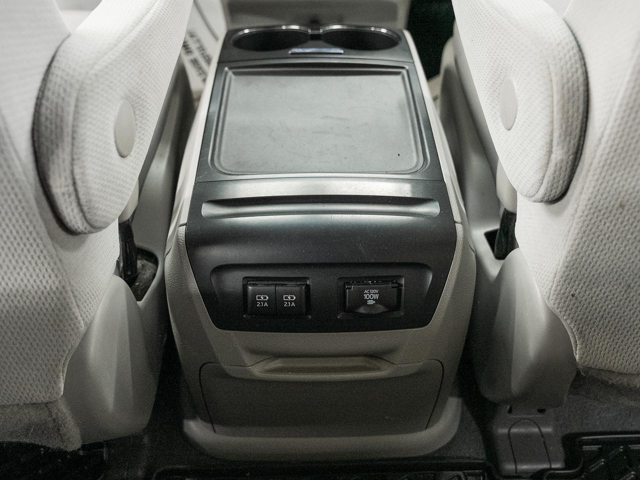 2020 Toyota Sienna LE AWD | 7 Pass | Power Doors | LKAS | CarPlay