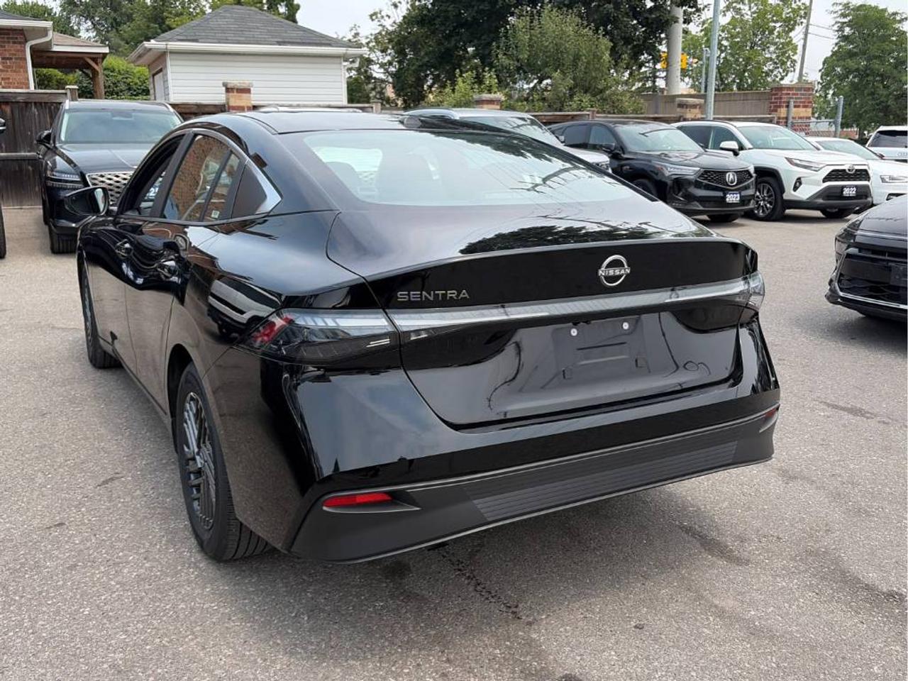 2026 Nissan Sentra SV SEDAN Photo2