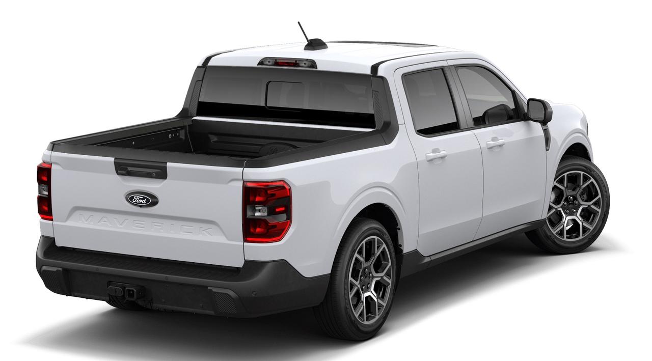 2026 Ford Maverick Lariat AWD SuperCrew Hybrid Photo2