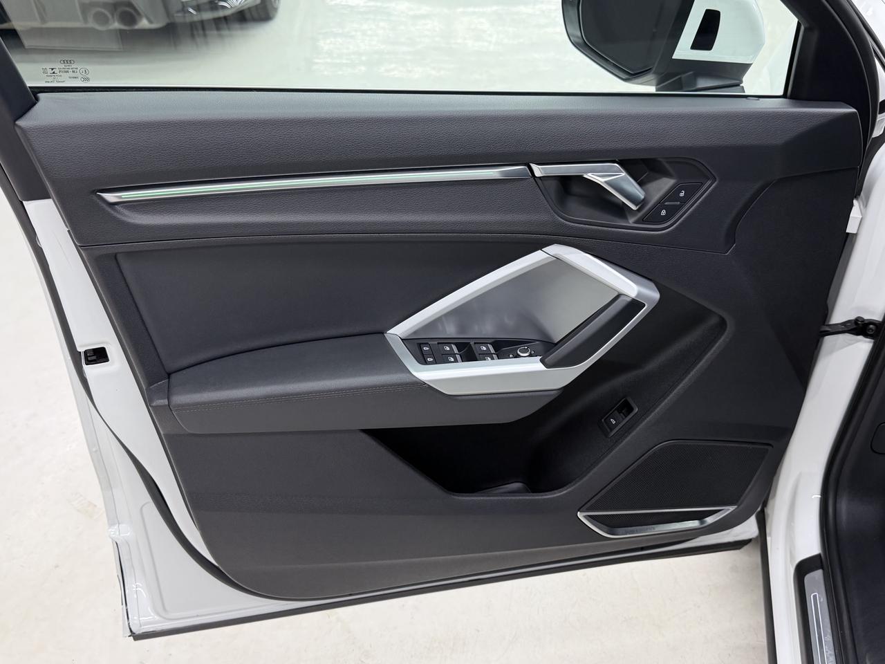 2020 Audi Q3 TECHNIK|S-LINE|NAV|360CAM|LDW|BSM|B&O SOUND|PANO| Photo