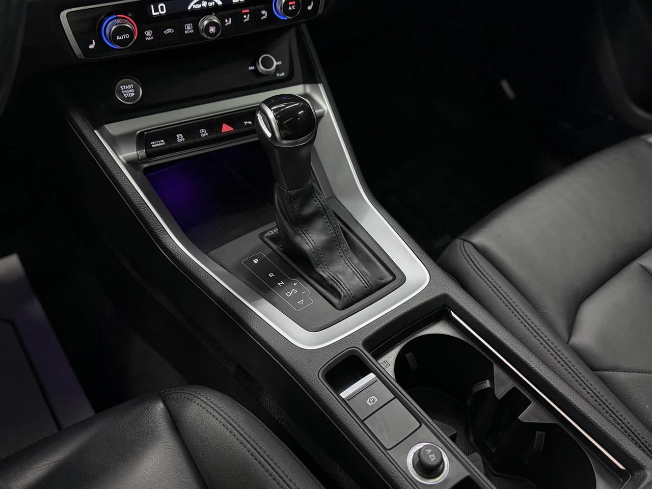 2020 Audi Q3 TECHNIK|S-LINE|NAV|360CAM|LDW|BSM|B&O SOUND|PANO| Photo