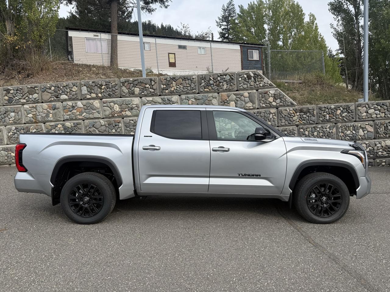 2026 Toyota Tundra Hybrid CrewMax Limited Nightshade Photo