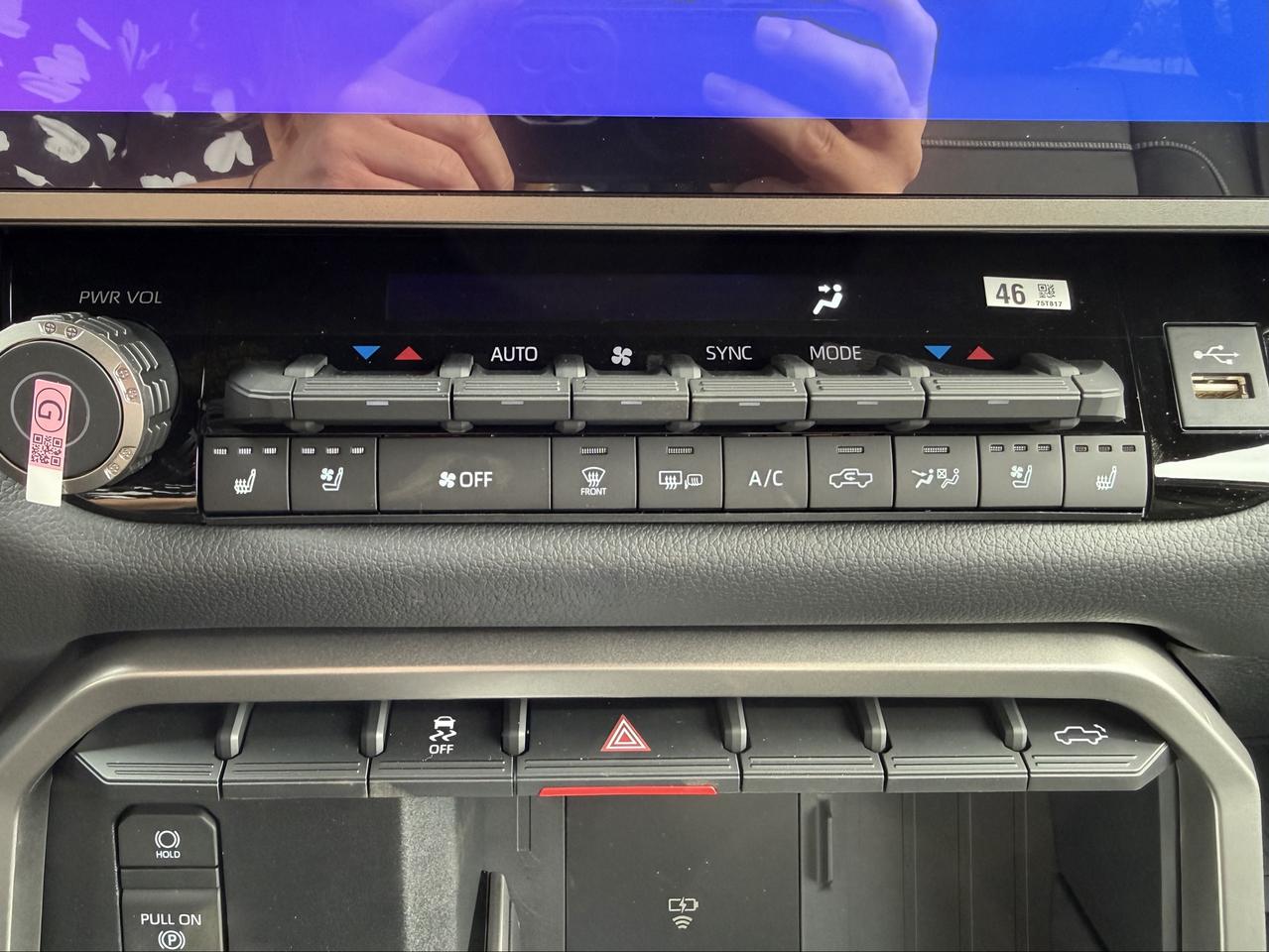 2026 Toyota Tundra Hybrid CrewMax Limited Nightshade Photo