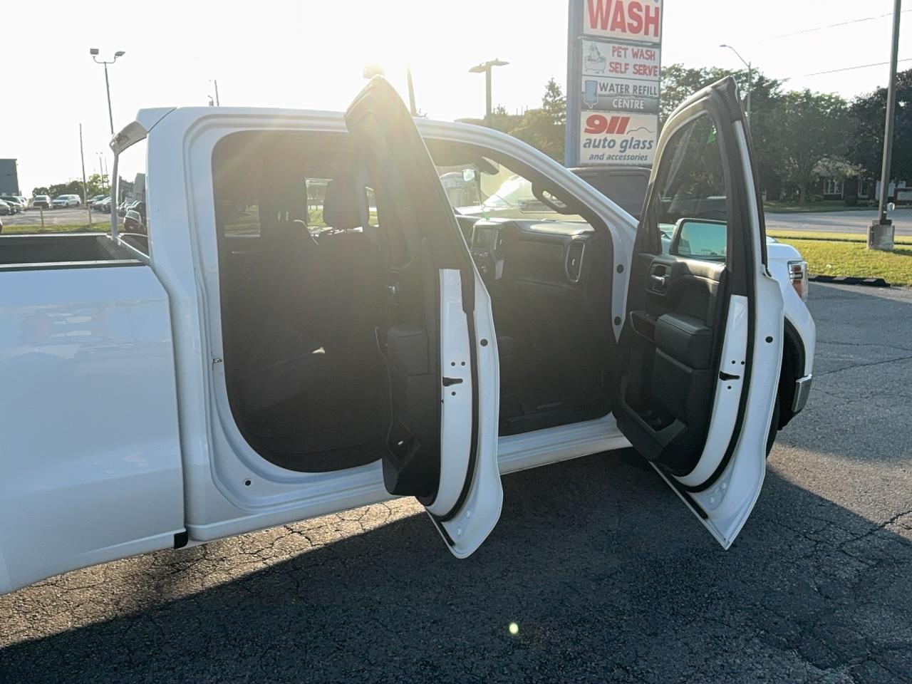 2021 GMC Sierra 1500 SLE 4WD DoubleCab 5.3L8cylGas 6'7"Box HeatedSeats Photo