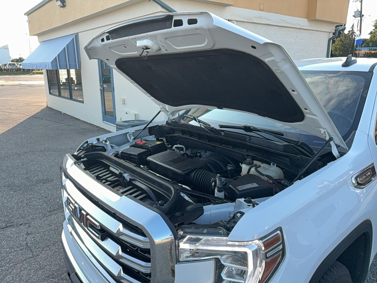 2021 GMC Sierra 1500 SLE 4WD DoubleCab 5.3L8cylGas 6'7"Box HeatedSeats Photo