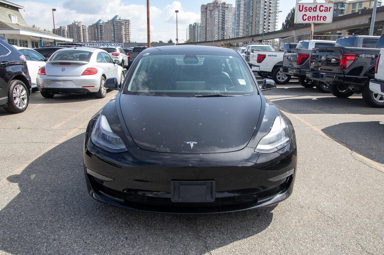 2023 Tesla Model 3 Long Range AWD Photo2