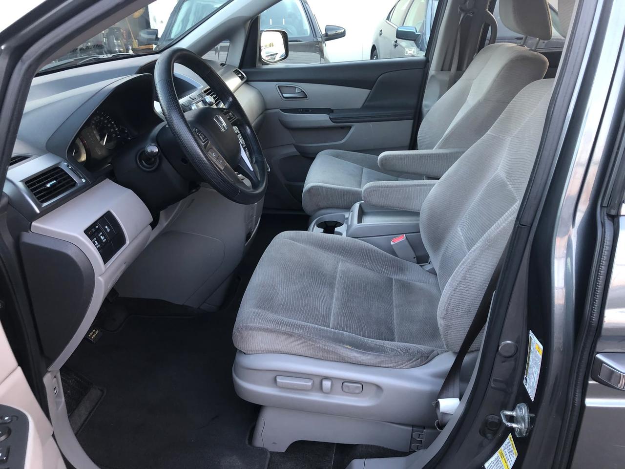 2011 Honda Odyssey 4dr Wgn EX certified with 3 years warranty include Photo