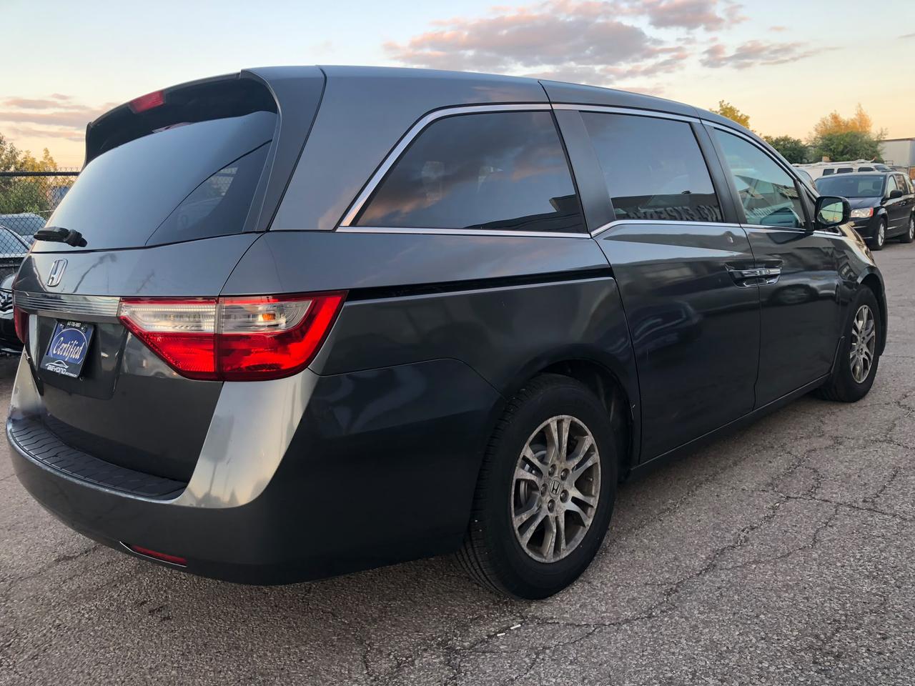 2011 Honda Odyssey 4dr Wgn EX certified with 3 years warranty include Photo