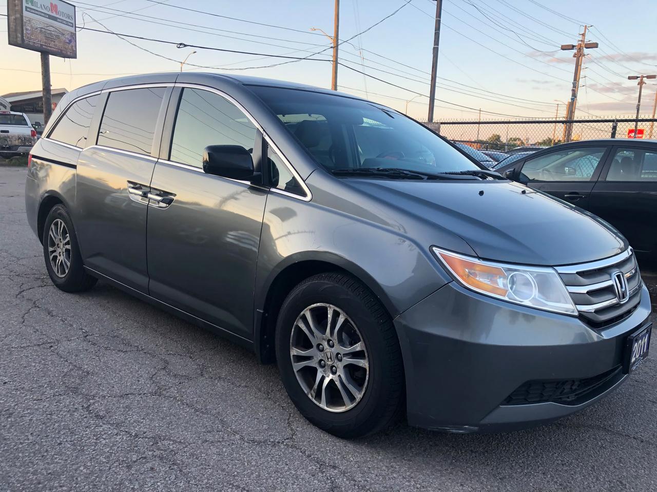 2011 Honda Odyssey 4dr Wgn EX certified with 3 years warranty include Photo