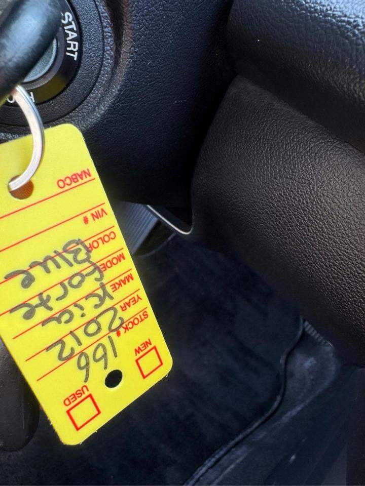 2012 Kia Forte5 EX, FUEL SAVER, AUTO, CERTIFIED Photo