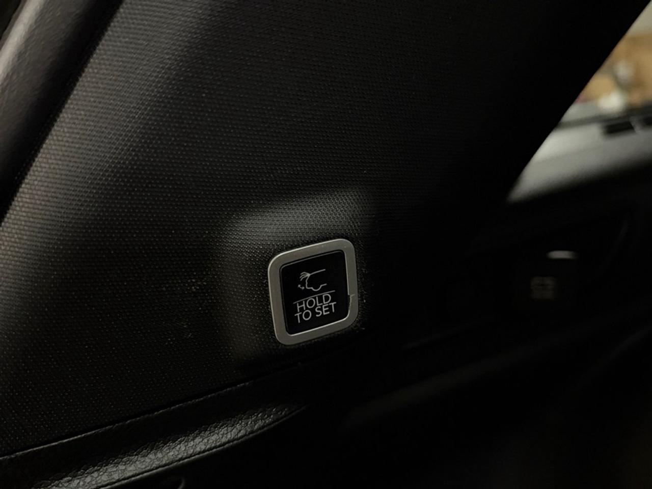 2024 Jeep Grand Cherokee LIMITED 4X4 Photo
