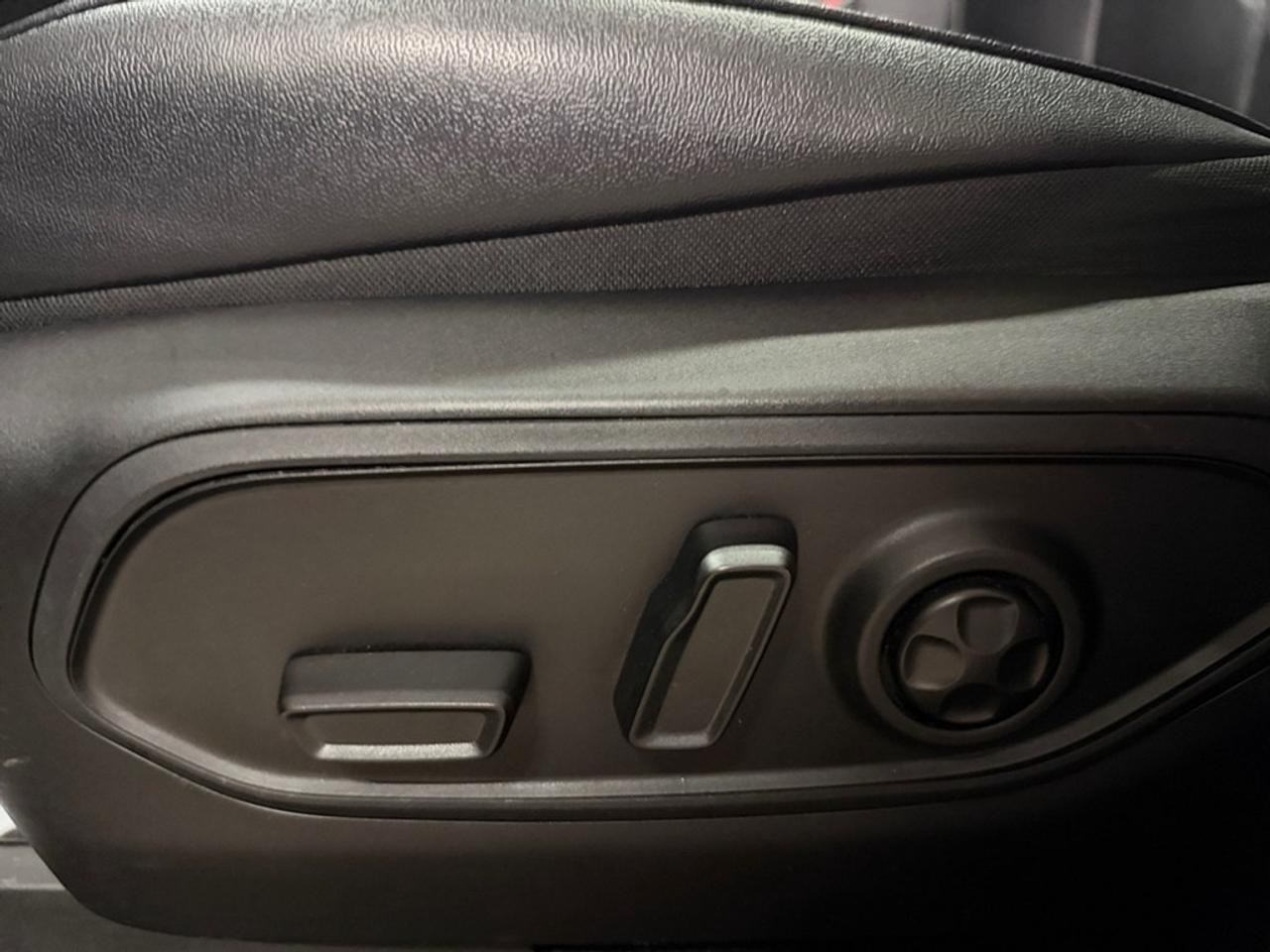 2024 Jeep Grand Cherokee LIMITED 4X4 Photo