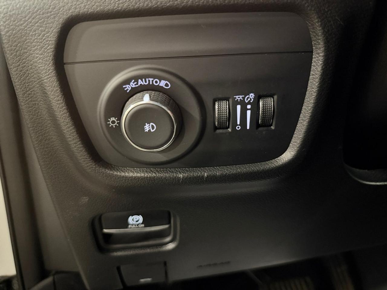 2024 Jeep Grand Cherokee LIMITED 4X4 Photo