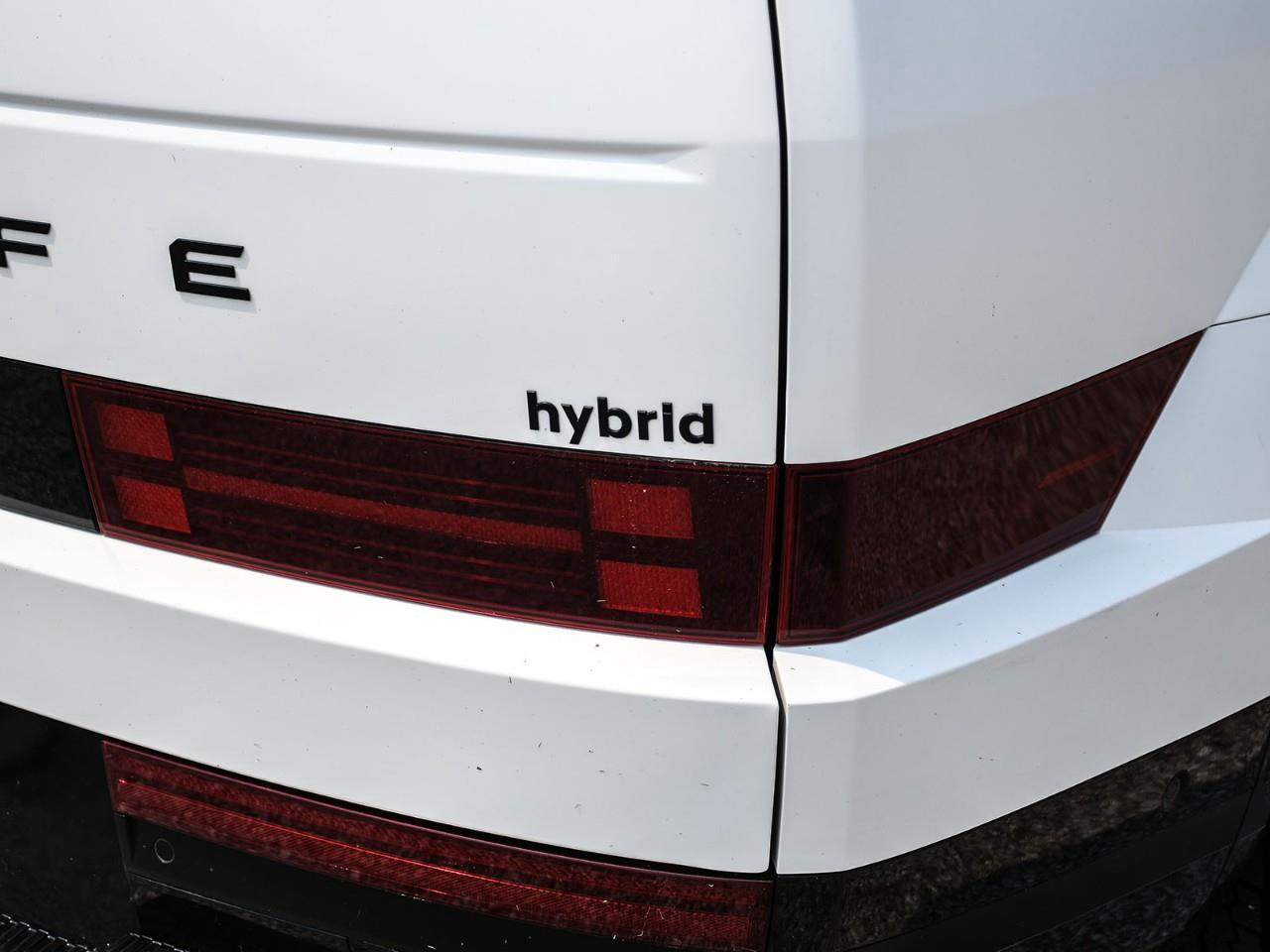 2024 Hyundai Santa Fe HEV Ultimate Calligraphy NHL Special Edition NAV | SUNROOF | HTD SEATS | HTD REAR SEATS Photo