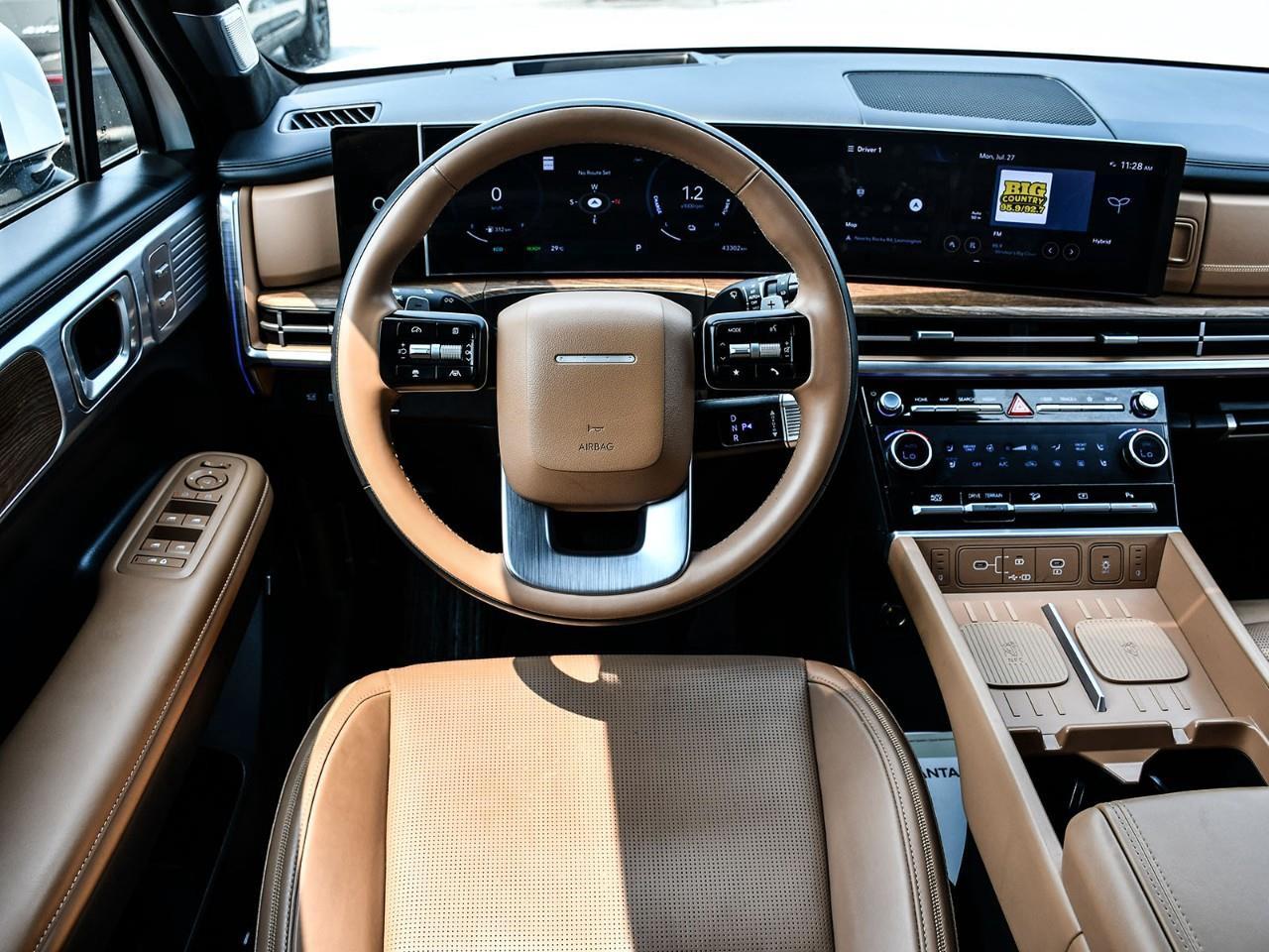 2024 Hyundai Santa Fe HEV Ultimate Calligraphy NHL Special Edition NAV | SUNROOF | HTD SEATS | HTD REAR SEATS Photo