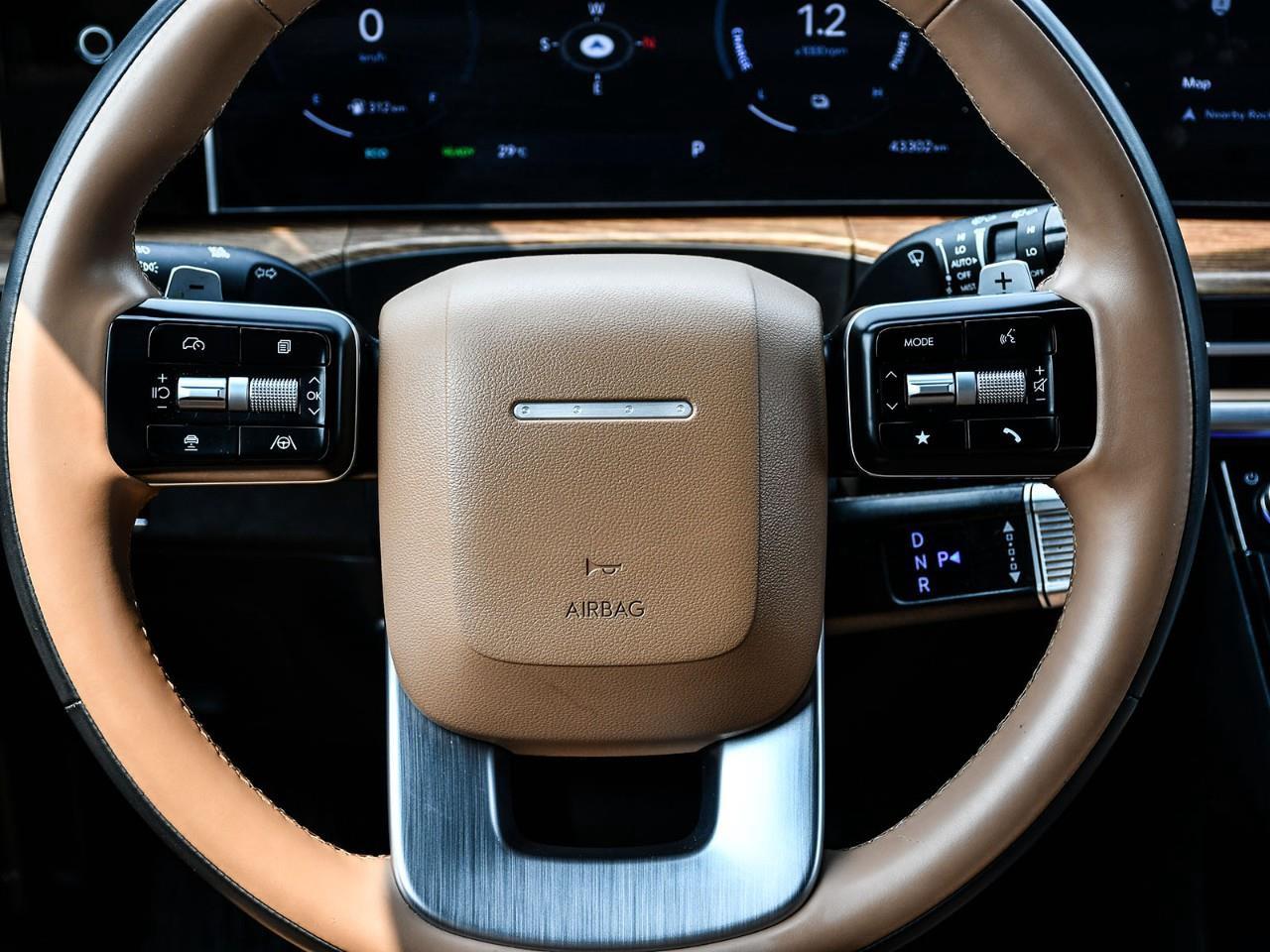 2024 Hyundai Santa Fe HEV Ultimate Calligraphy NHL Special Edition NAV | SUNROOF | HTD SEATS | HTD REAR SEATS Photo